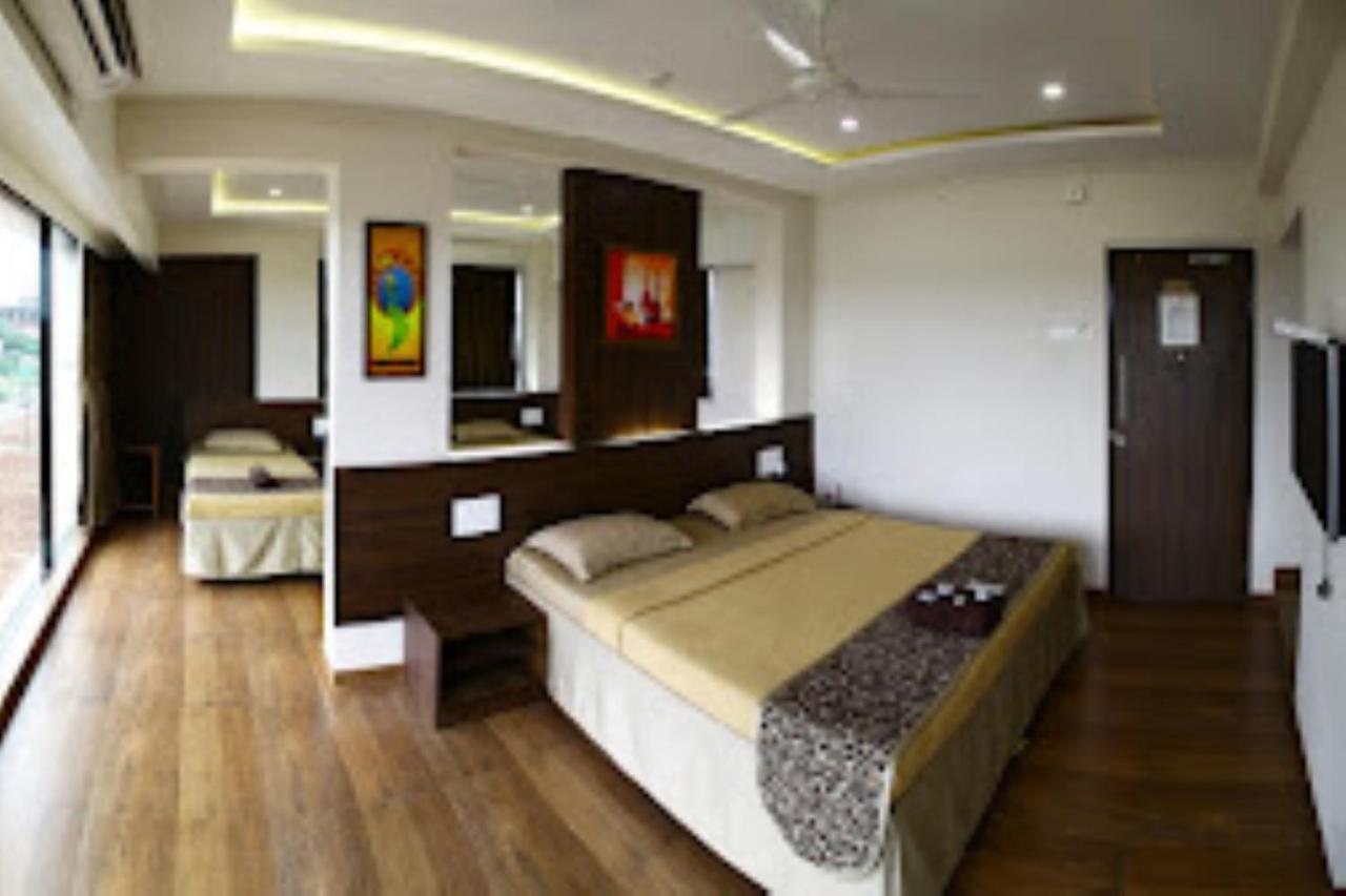 Hotel Maratha Residency,Ratnāgiri エクステリア 写真