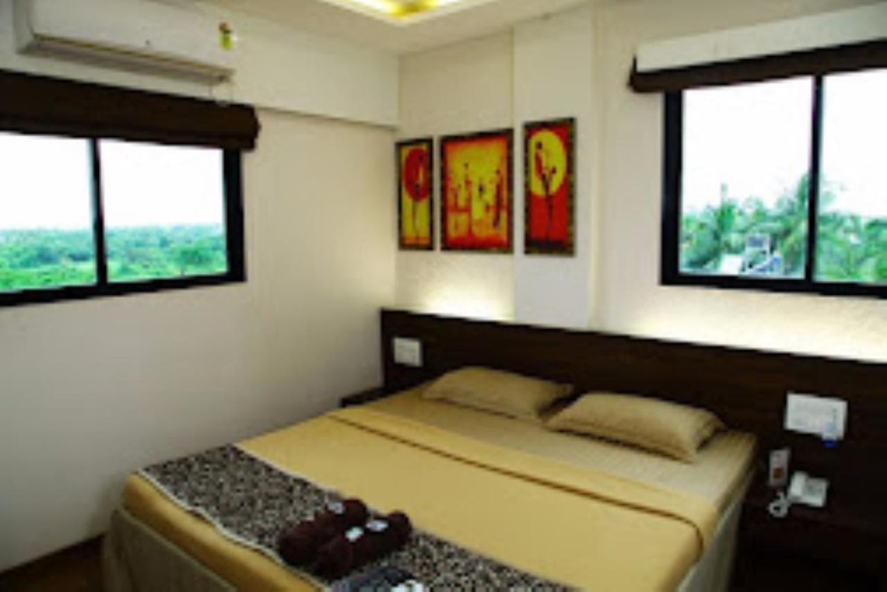 Hotel Maratha Residency,Ratnāgiri エクステリア 写真